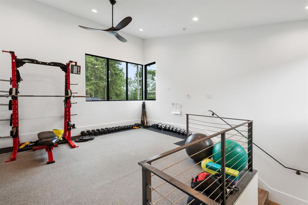 Your personal gym is conveniently located in this spacious loft.