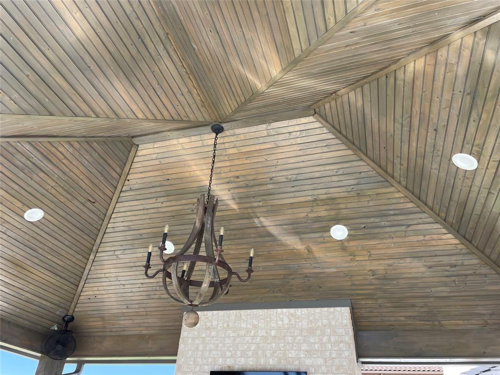 Ceiling treatment at outdoor living area