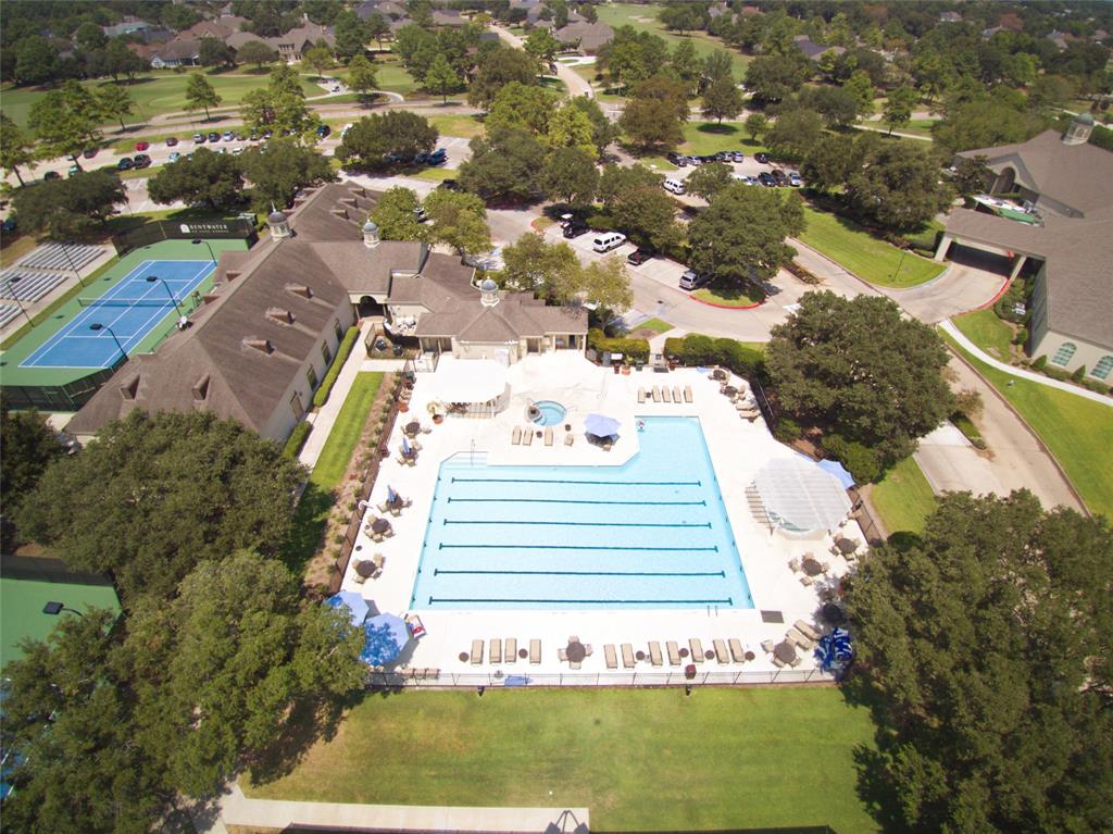 Bentwater Country Club Pool & Spa